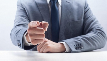Você é autoritário? Entenda a Síndrome do Pequeno Poder