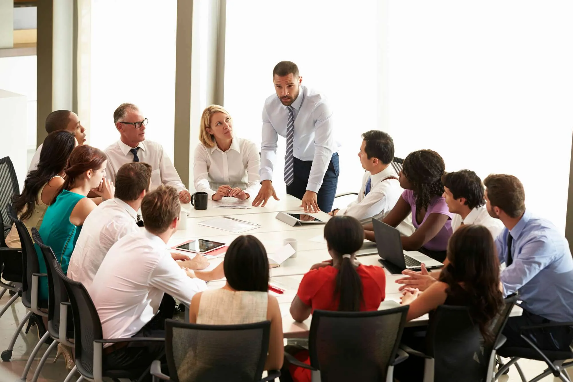 Menos reunião e mais ação