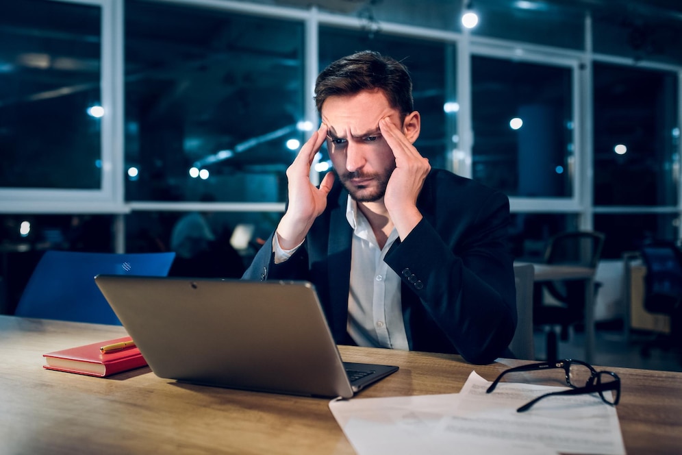 Você se sente ficando para trás em sua carreira? 8 em cada 10 brasileiros, sim